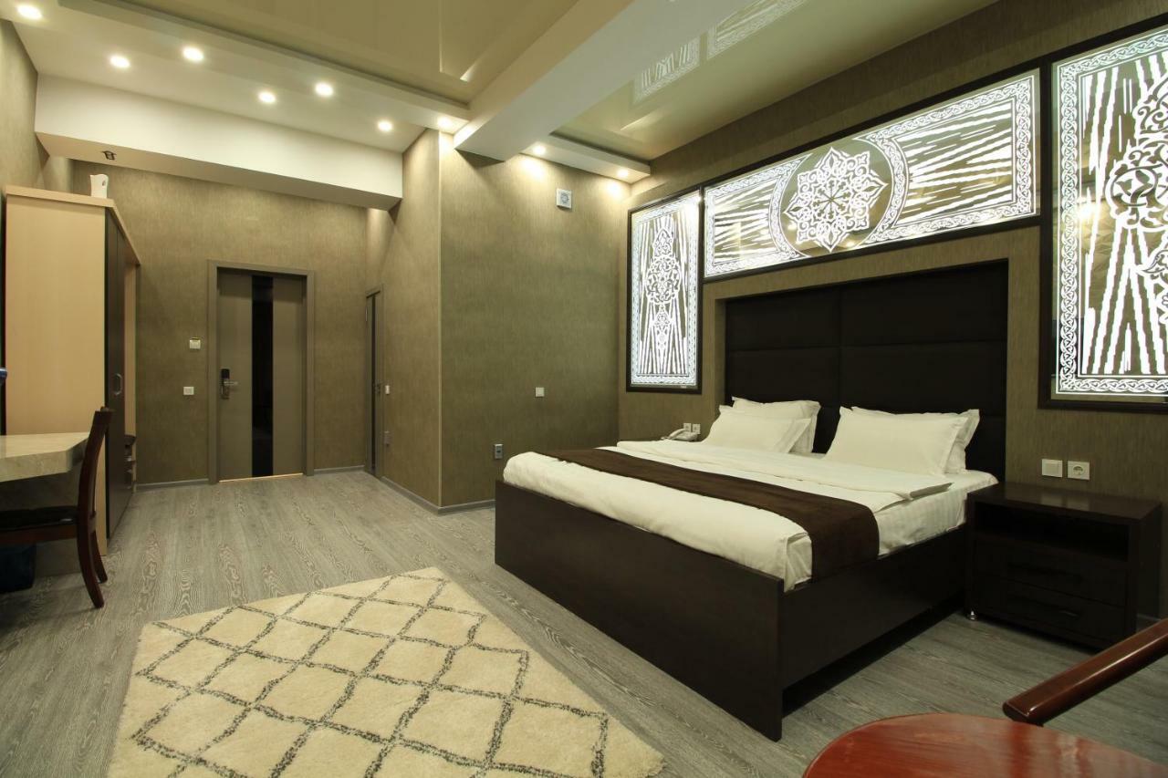 Safir Business Hotel O Duşanbe Dış mekan fotoğraf